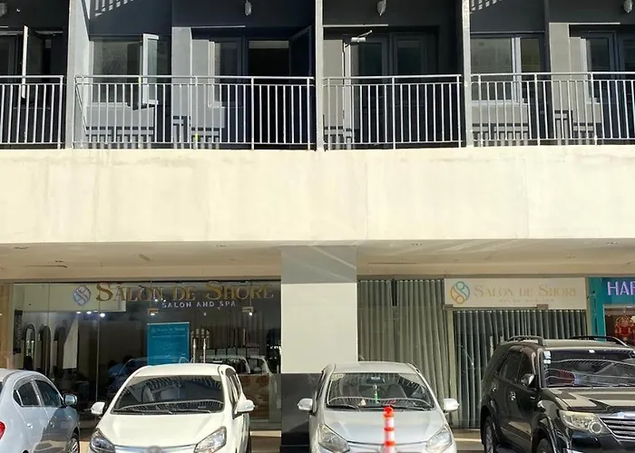 Modern Unit At Shore 2 Mall Of By Elle Apartment Manila