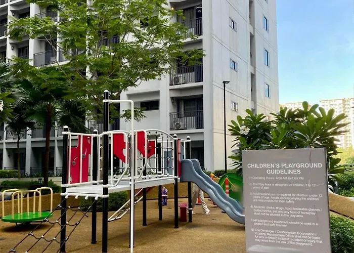 Modern Unit At Shore 2 Mall Of By Elle Apartment